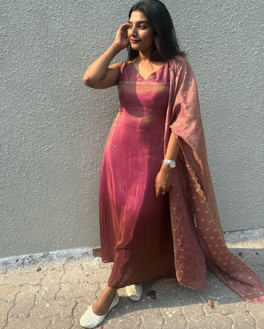 Pooja kurta set