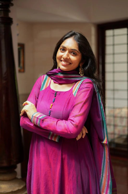 Myna-Plum set
