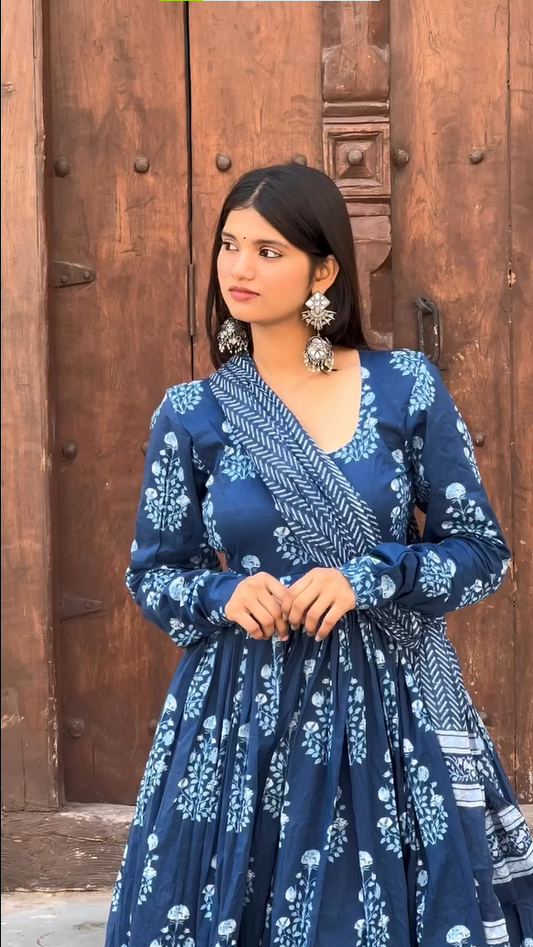 Blue Neel set