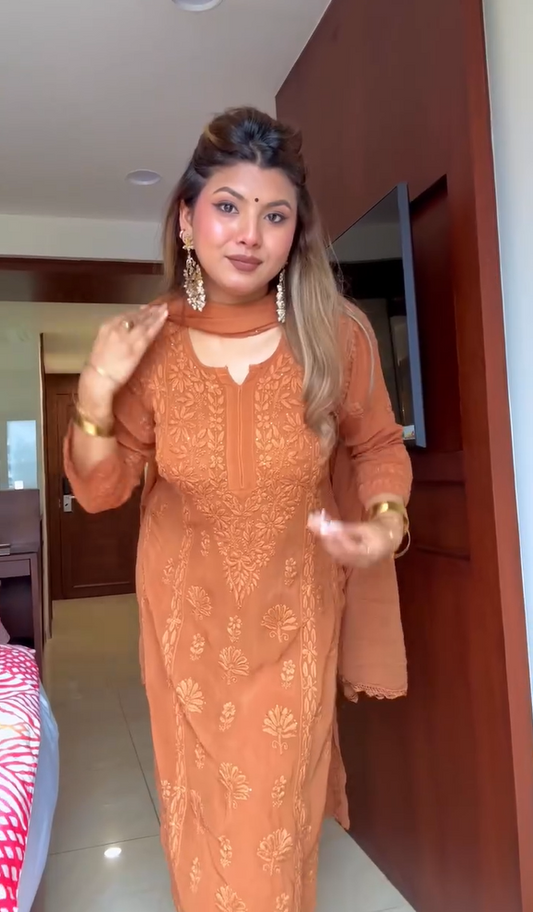 Rekha Chikanakri Kurta set