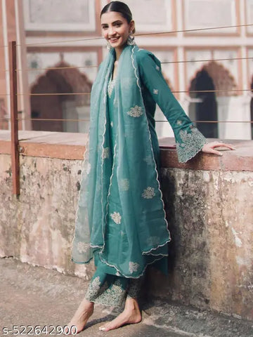 Floral Embroidered Regular Thread Work Straight Kurta with Palazzos & Dupatta